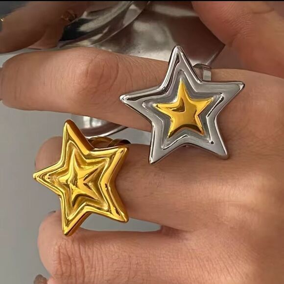 New ANTHRO Gold and Silver Star Dual Tone Open Back Adjustable Ring - Picture 2 of 8
